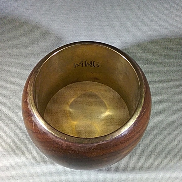 Brown MNG bracelet--05 - Picture 7 of 7